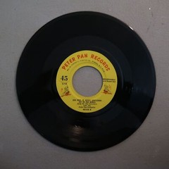 PETER PAN RECORDS GOD REST YE MERRY-FROSTY THE SNOWMAN VINYL 45 VG 2-59