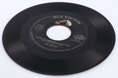 The Browns – Scarlet Ribbons / Blue Bells Ring – 45 rpm Indianapolis 47-7614