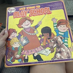 VINTAGE ALBUM: ITS TIME TO PLAY SCHOOL LP Tinkerbell Records