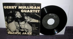 GERRY MULLIGAN QUARTET w/CHET BAKER EP Orig 1950s Pacific Jazz 45 w/Cover NICE!!