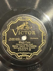 Victor Scroll Two Guitars / Black Eyes /Nathaniel Shilkret 78 Russian Gypsy