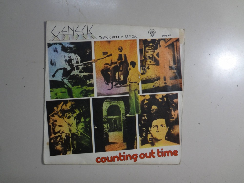 GENESIS: Counting Out Time-Riding The Scree-Italy 7″ 1974 Famous Charisma PSL