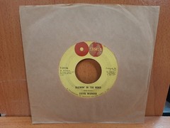 45 / Stevie Wonder / 1966 / Blowin’ In The Wind / Ain’t That Asking For Trouble