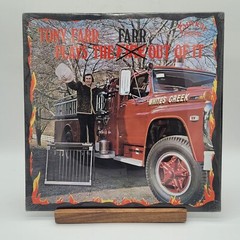 BRAND NEW SEALED TONY FARR PLAYS THE FARR OUT OF IT FARVIEW COUNTRY F-1001 ST