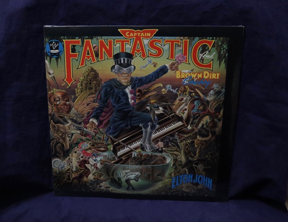 ELTON JOHN~VERY RARE SEALED LP~CAPTAIN FANTASTIC~1975 USA 1stPRESS~W/ALL INSERTS