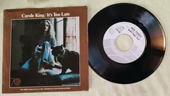 Carole King 45 It’s Too Late / I Feel the Earth Move Ode 66015 Picture Sleeve