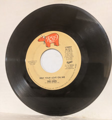 45 ~Bee Gees: “Rest Your Love On Me / Too Much Heaven” 1978 (EX)