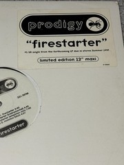 Prodigy Firestarter Limited Edition 12″ Maxi Vinyl Maverick 0-43843 – 1996