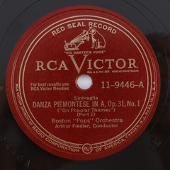 Arthur Fiedler, Boston Pops Orchestra – Danza Piemontese In A 12″ 78rpm 11-9446