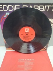 Eddie Rabbit – Radio Romance 1982 Elektra /Asylum Records Vinyl NEAR MINT!