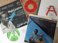 Nat King Cole: 3 x DEMO + 2 EP’s “night lights” (7″) “Marnie”