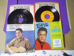 ELVIS-IN THE GHETTO & SURRENDER-2 EARLY ROCK 45’S & PICTURE SLEEVES PS