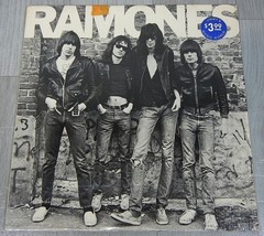 Ramones Self Titled LP Vinyl 1976 Sire SASD-7520 1st Pressing Misprint w/ Shrink