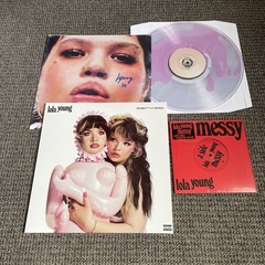 Lola Young – I’m Only Fucking Myself Vinyl Record SIGNED & 7″ BUNDLE Bad World