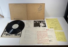 The WHO LIVE AT LEEDS LP Vinyl DL 79175 WITH Paperwork