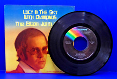ELTON JOHN Lucy In The Sky With Diamonds 45 RPM w/PS MCA 40344 NEAR MINT+